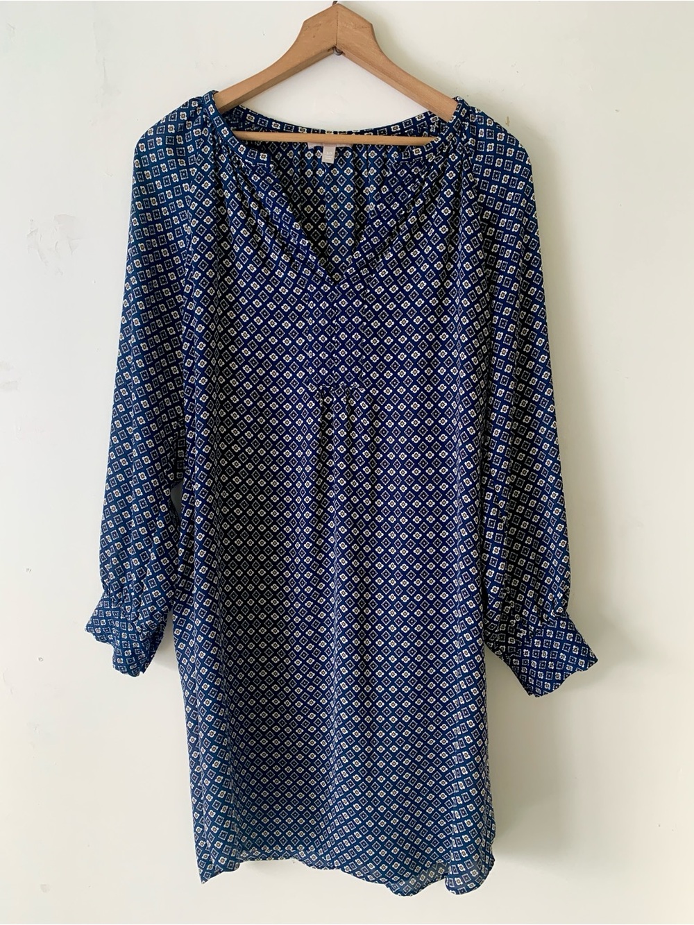 BANANA REPUBLIC Navy and White Printed Long Sleeve Dress